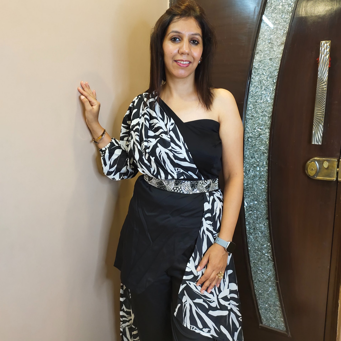 Wild Elegance in Black and White