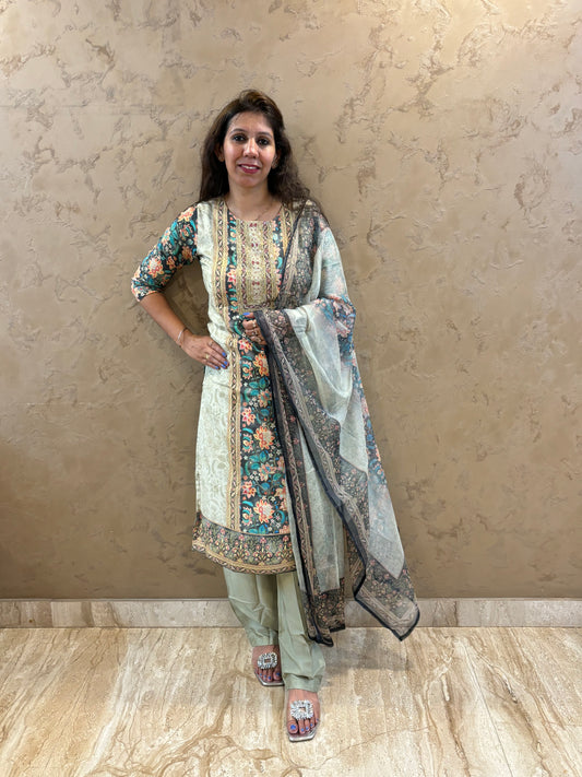 Afsa-Pakistani Suit Set