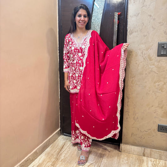 Gulnaar Elegance Three-Piece Set